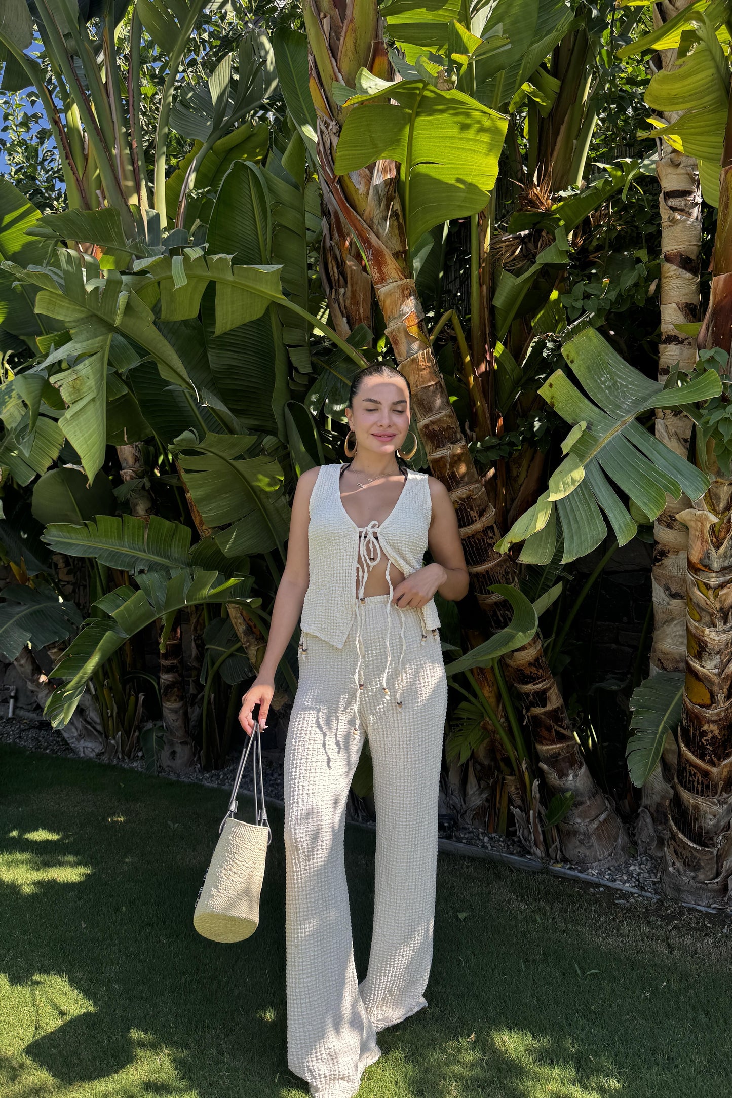 Tristan Bürümcük Boncuk Bağlamalı Takım