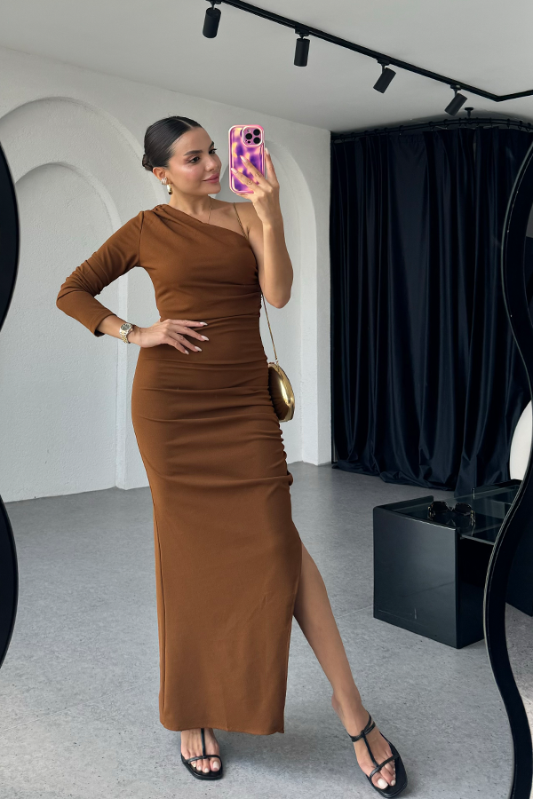 Tulina tek omuz kahve drapeli elbise