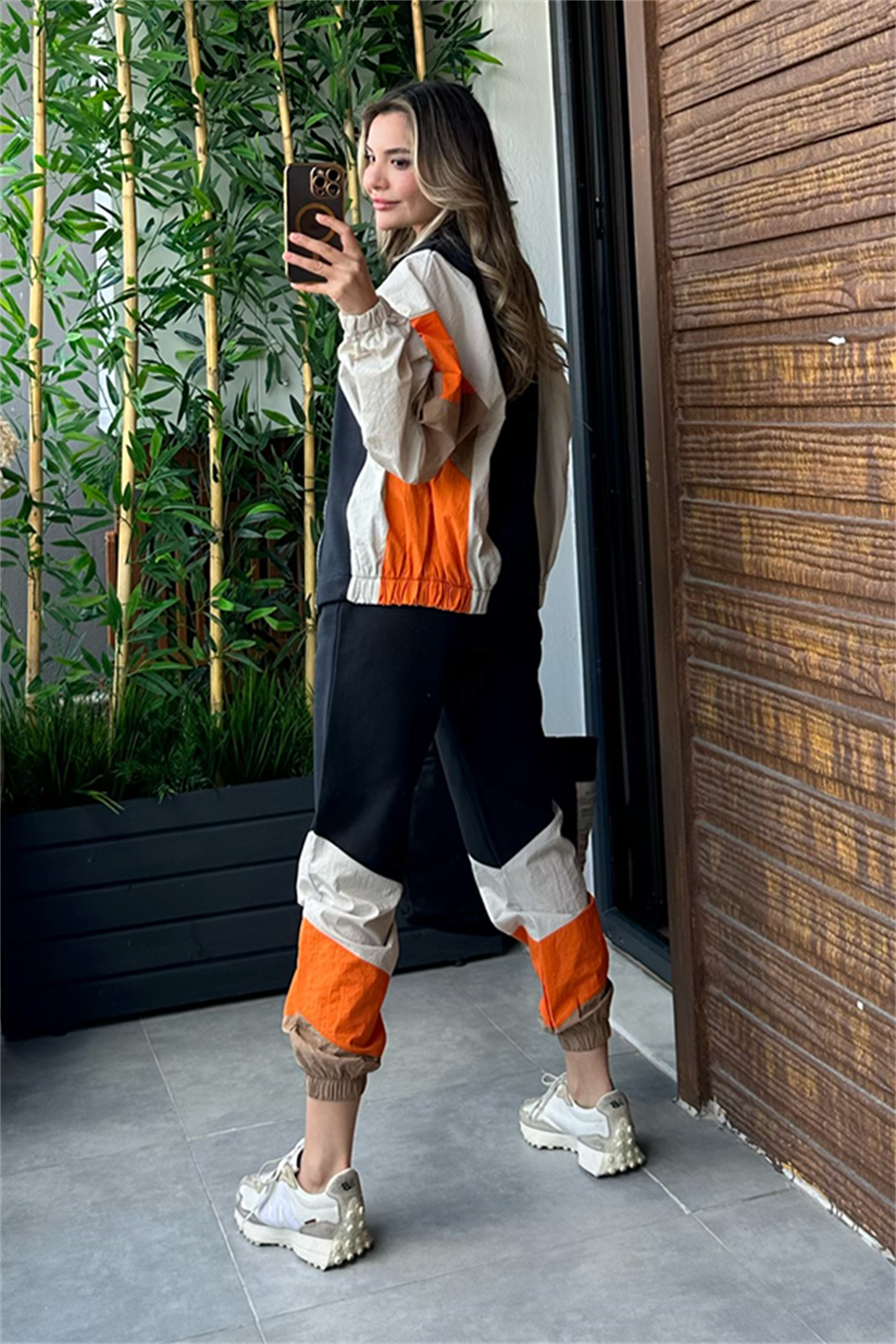 Turuncu geçişli şardonlu ikili eşofman takım