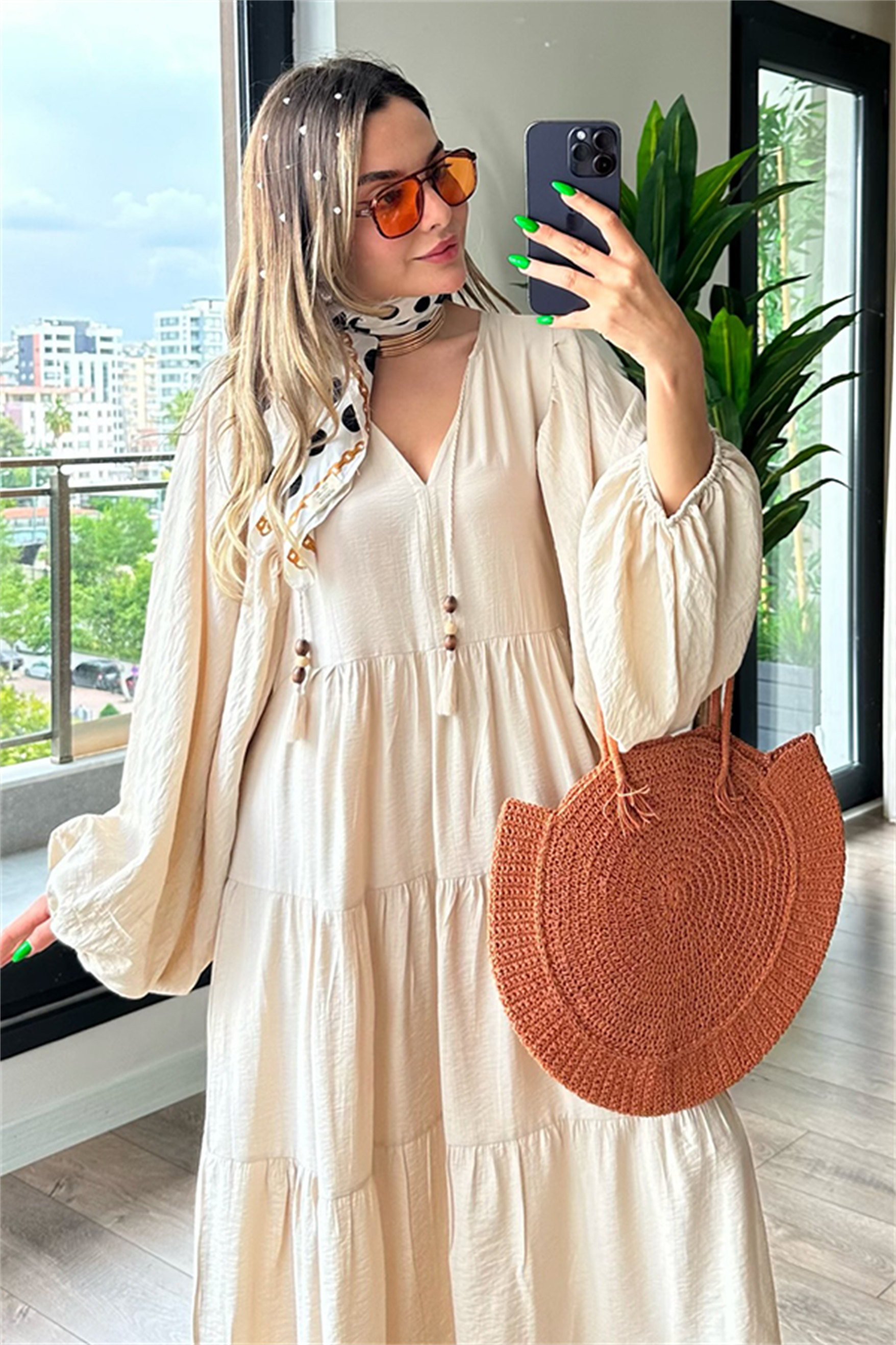 V yaka keten bohem elbise - Krem