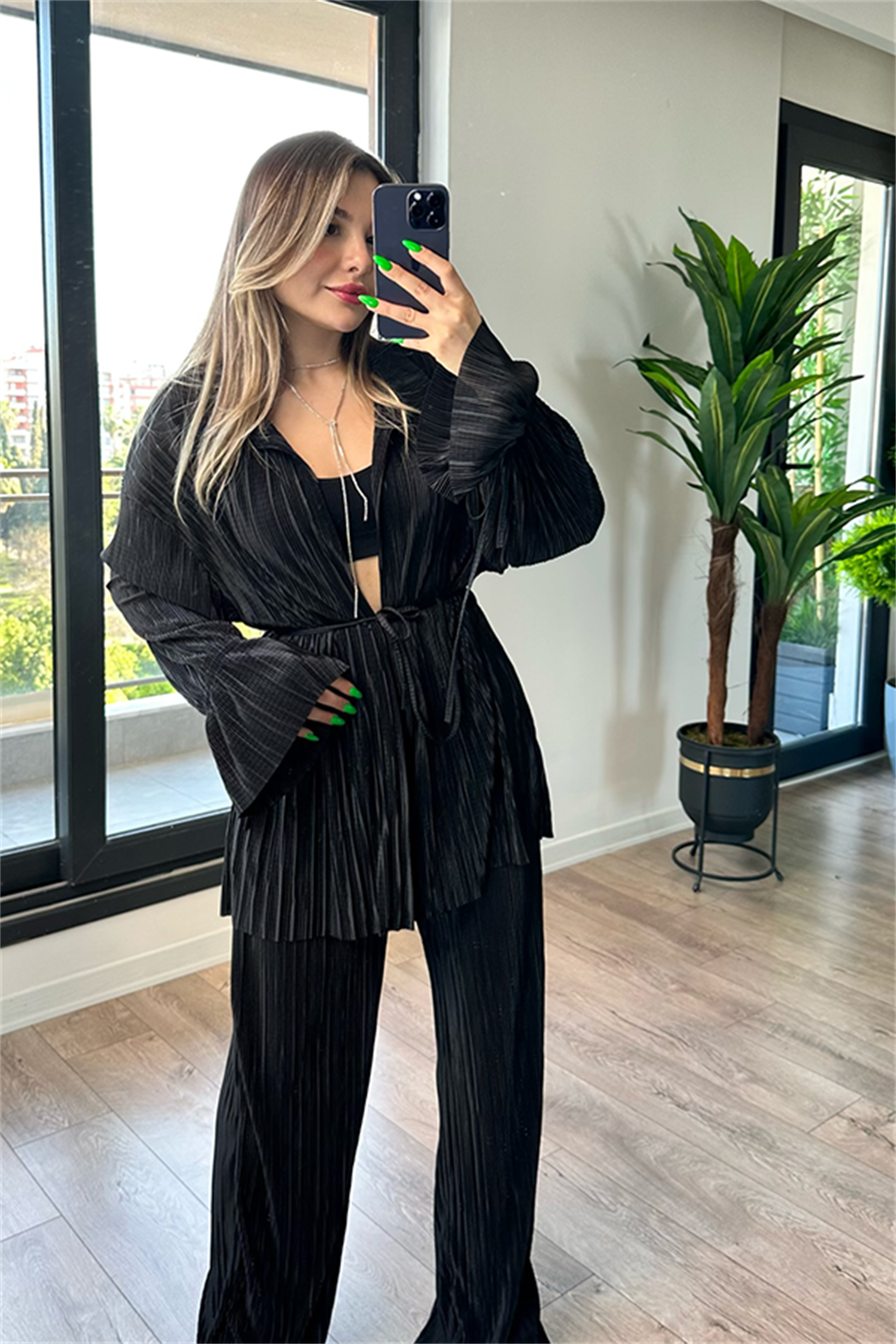 Vegas kırinkıl kumaş saten ikili takım - Siyah