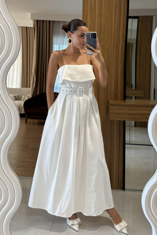 Vendida Beyaz Kemerli Cep Detaylı Çan Elbise