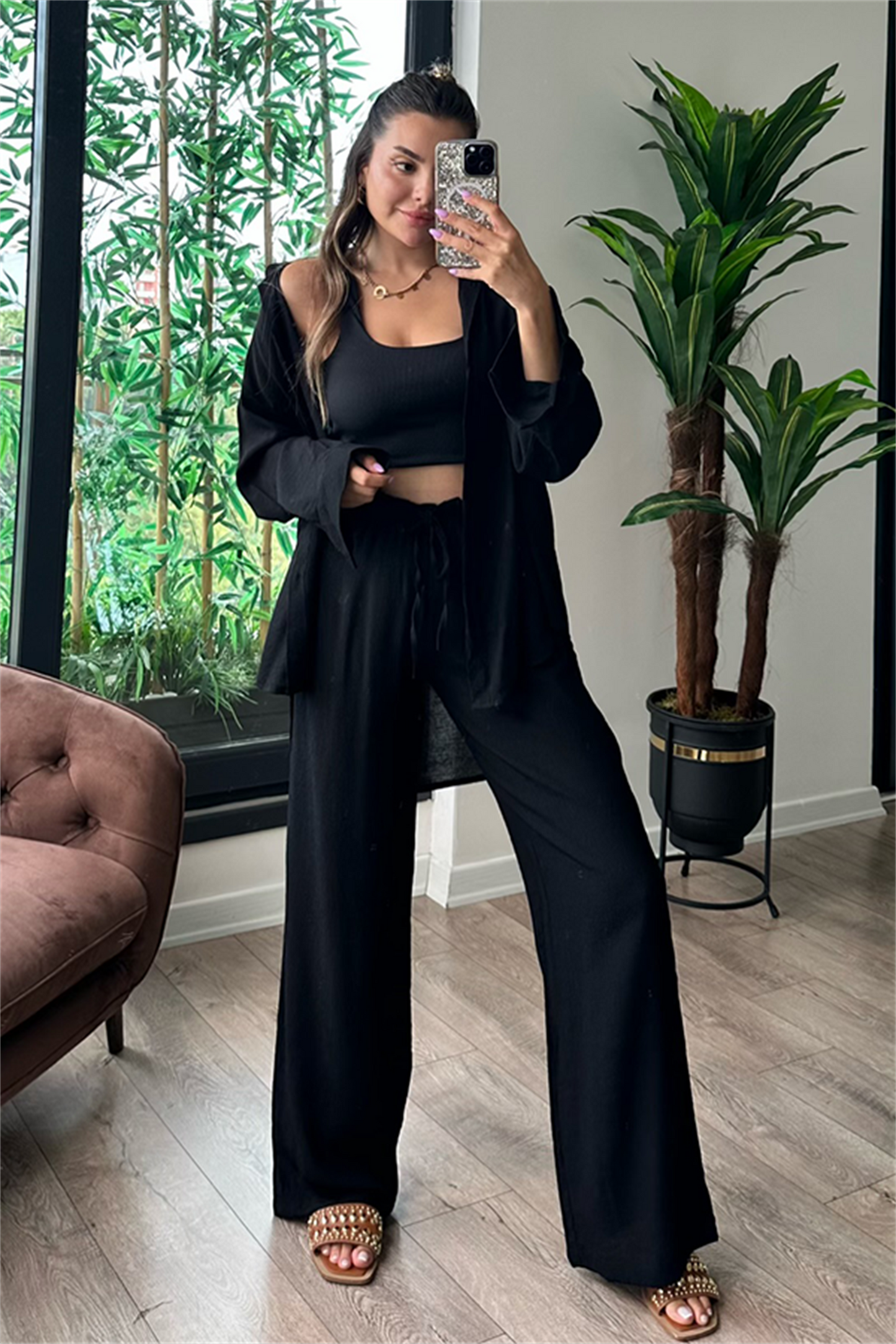 Vermont siyah gömlekli takım