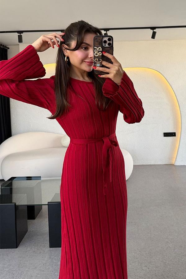 Vespa Bel Kuşaklı Kırmızı Elbise