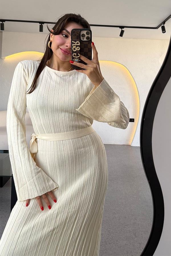 Vespa Bel Kuşaklı Krem Elbise