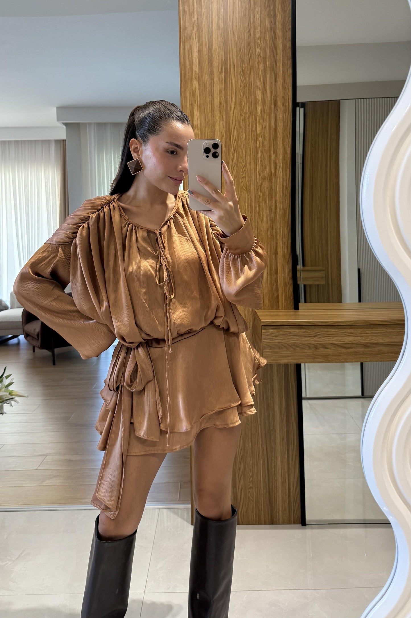 Vestida Vizon İçi Şortlu Tasarım Elbise