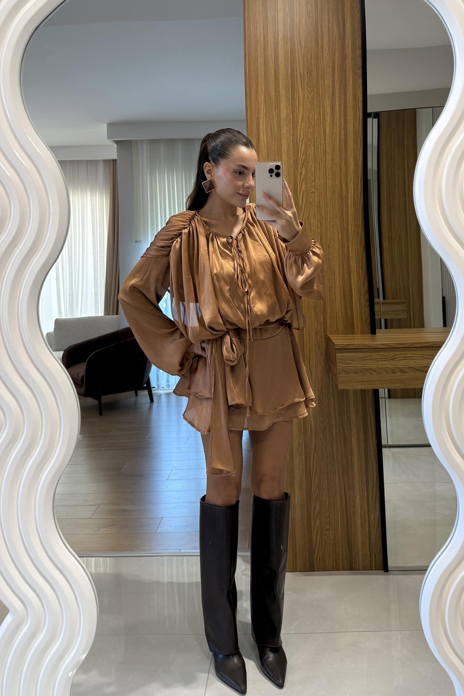 Vestida Vizon İçi Şortlu Tasarım Elbise