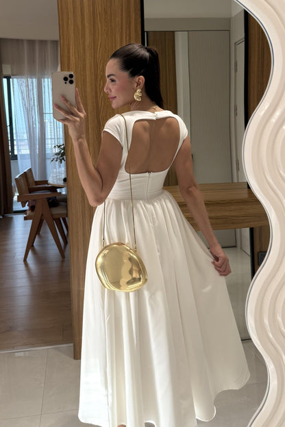 Vexia Beyaz Belden Oturtmalı Elbise