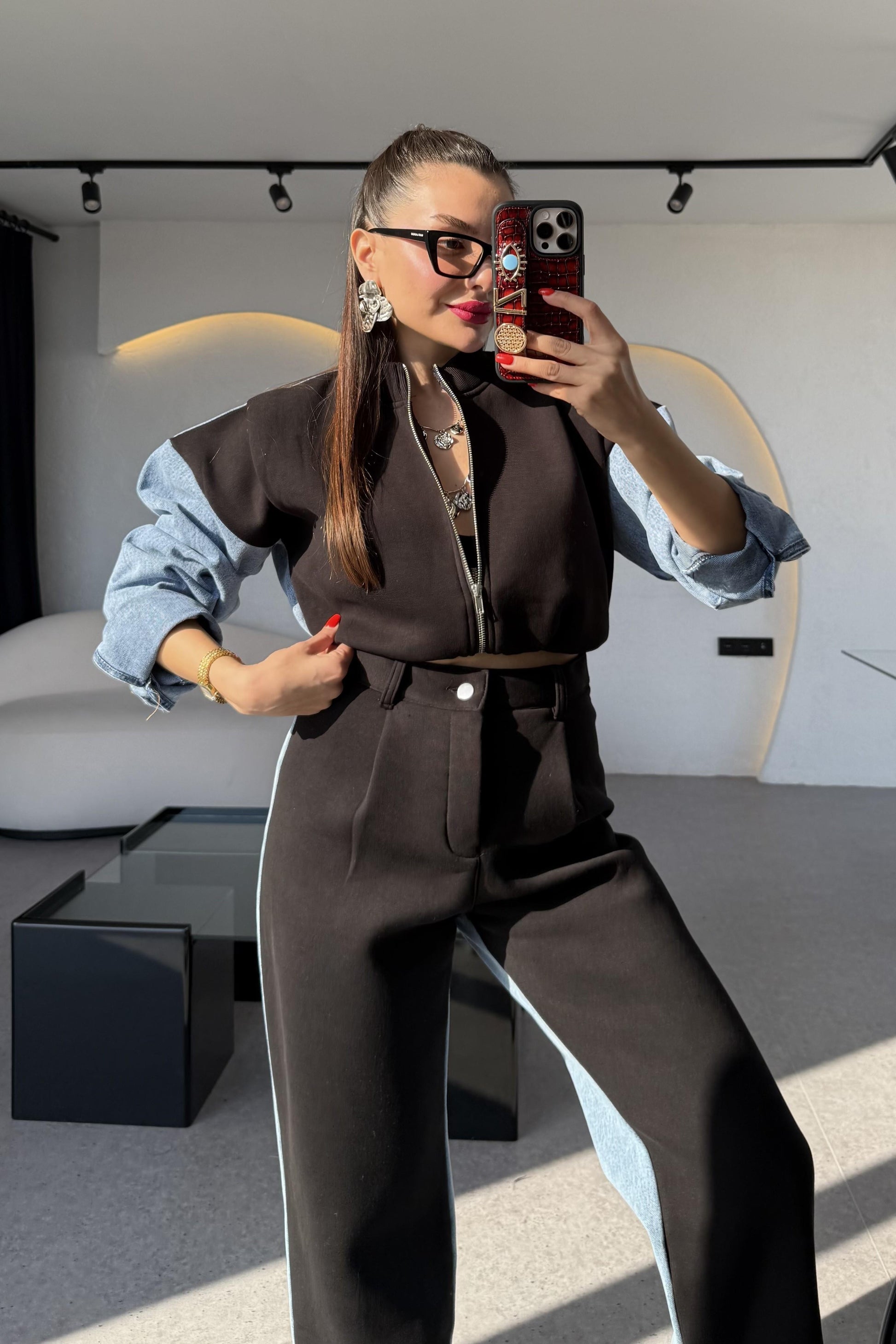 Vierce Kot Karışımlı Siyah Şardonlu Takım