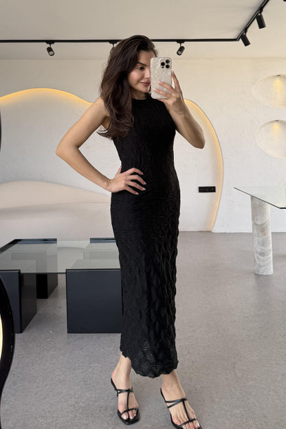 Viose Kolsuz Kendinden Desenli Elbise