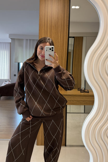 Virelia Kahve Çapraz Taşlı Üç İplik Takım