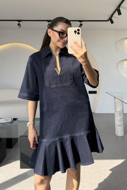 Visual Yaka Aksesuarlı Kot Elbise