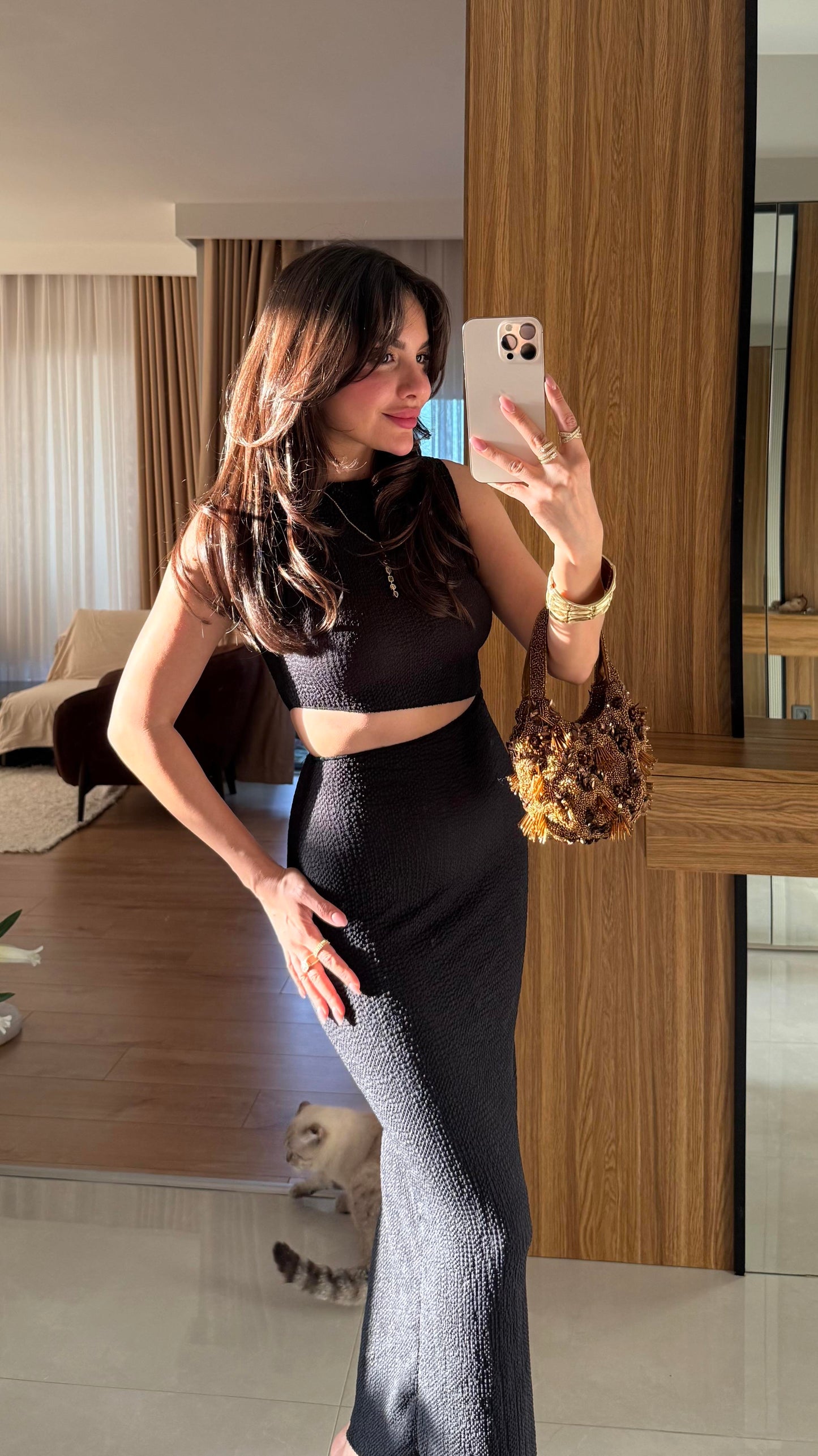 Walnet Siyah Bel Dekolteli Elbise