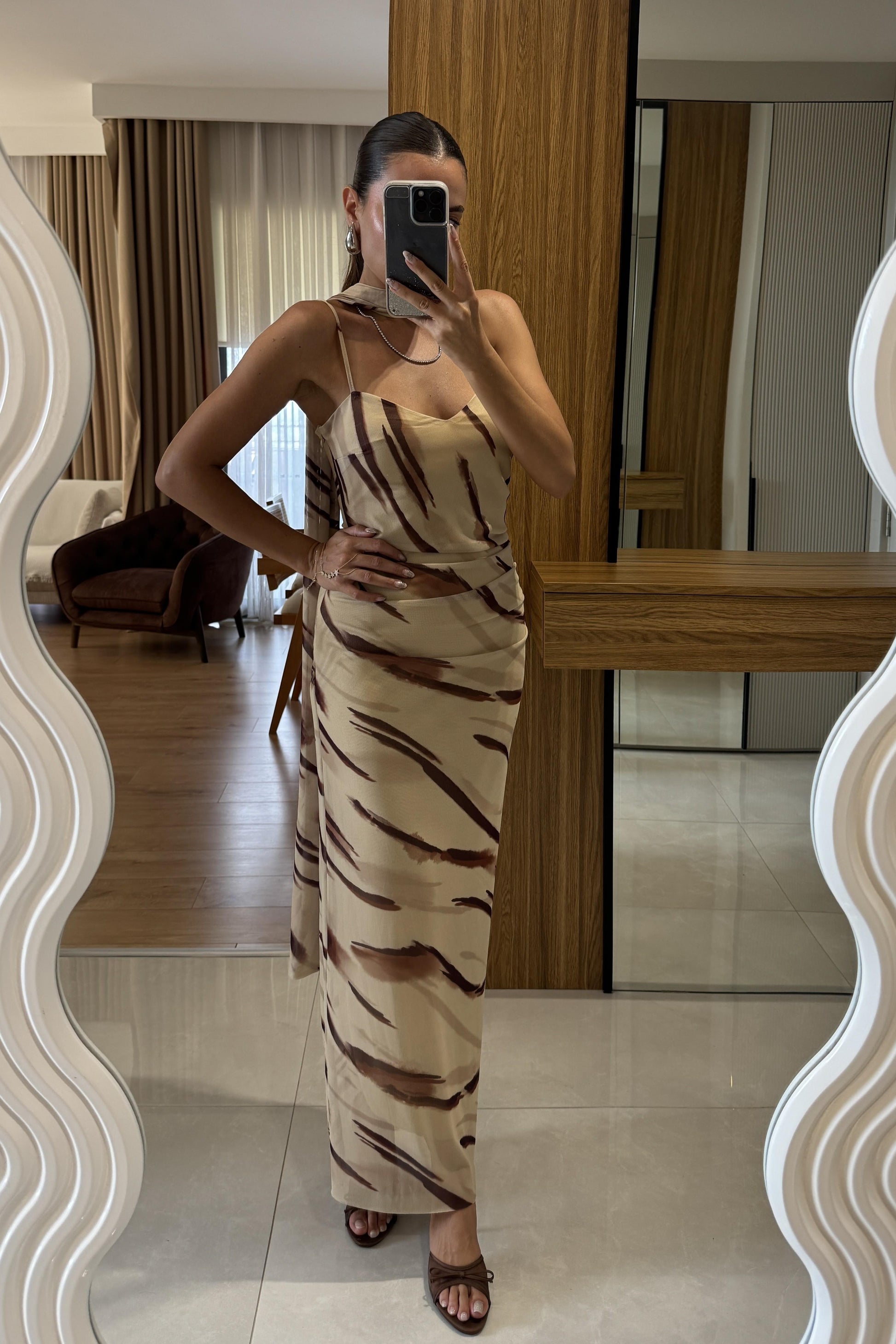 Wilson Zebra Şal Detay Astarlı Elbise