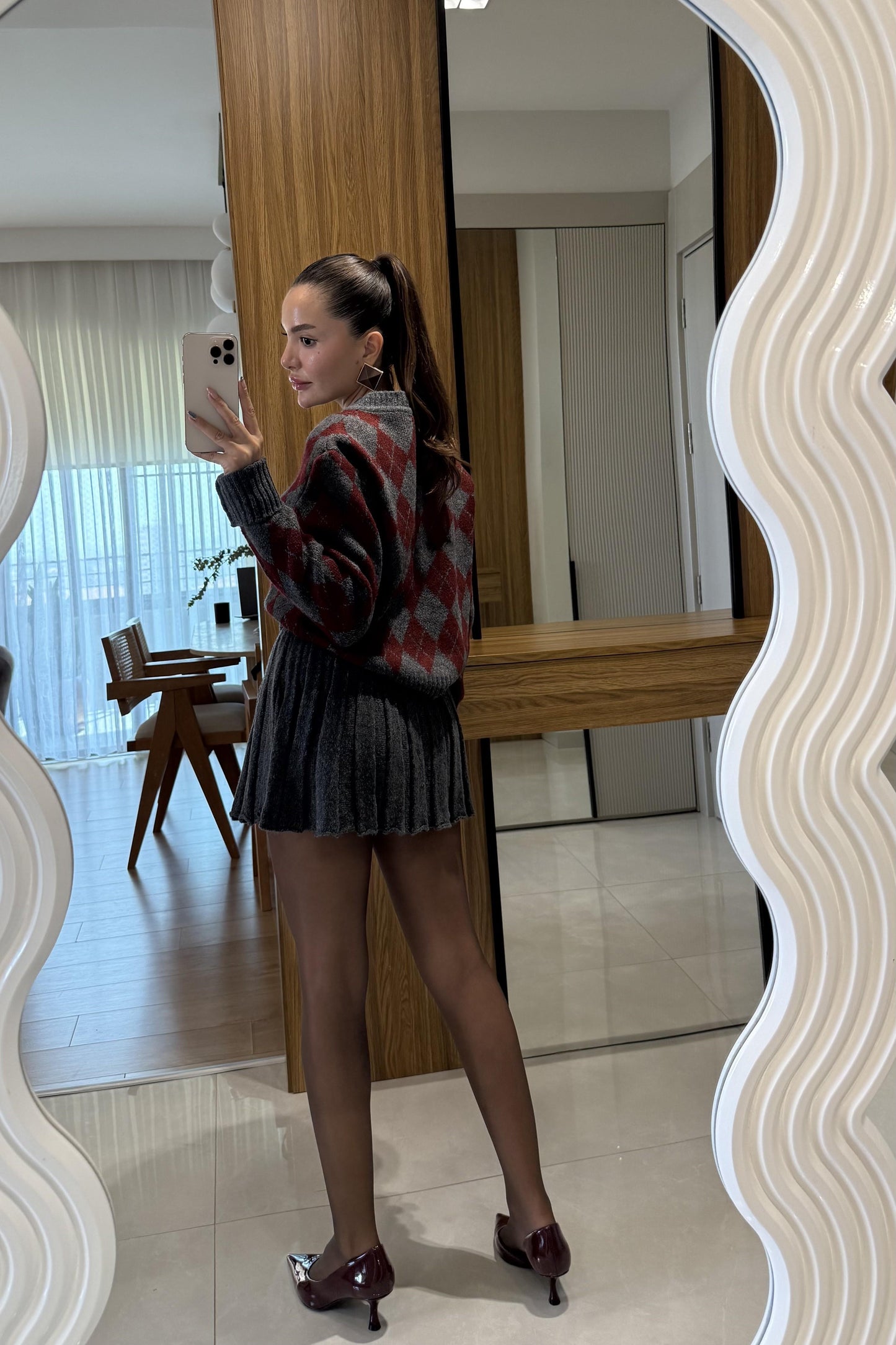 Woody Bordo-Antrasit Baklava Desen Etekli Takım