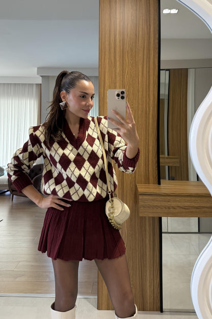 Woody Bordo- Sarı Baklava Desen Etekli Takım