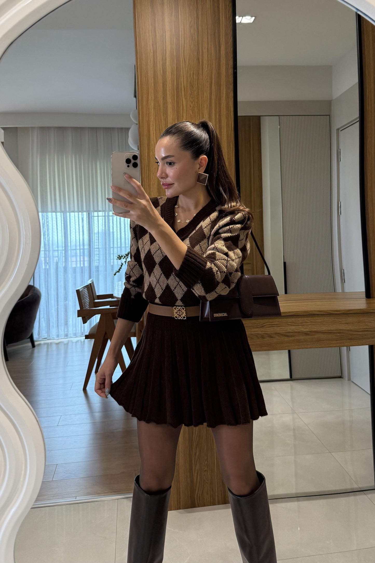 Woody Kahve-Vizon Baklava Desen Etekli Takım