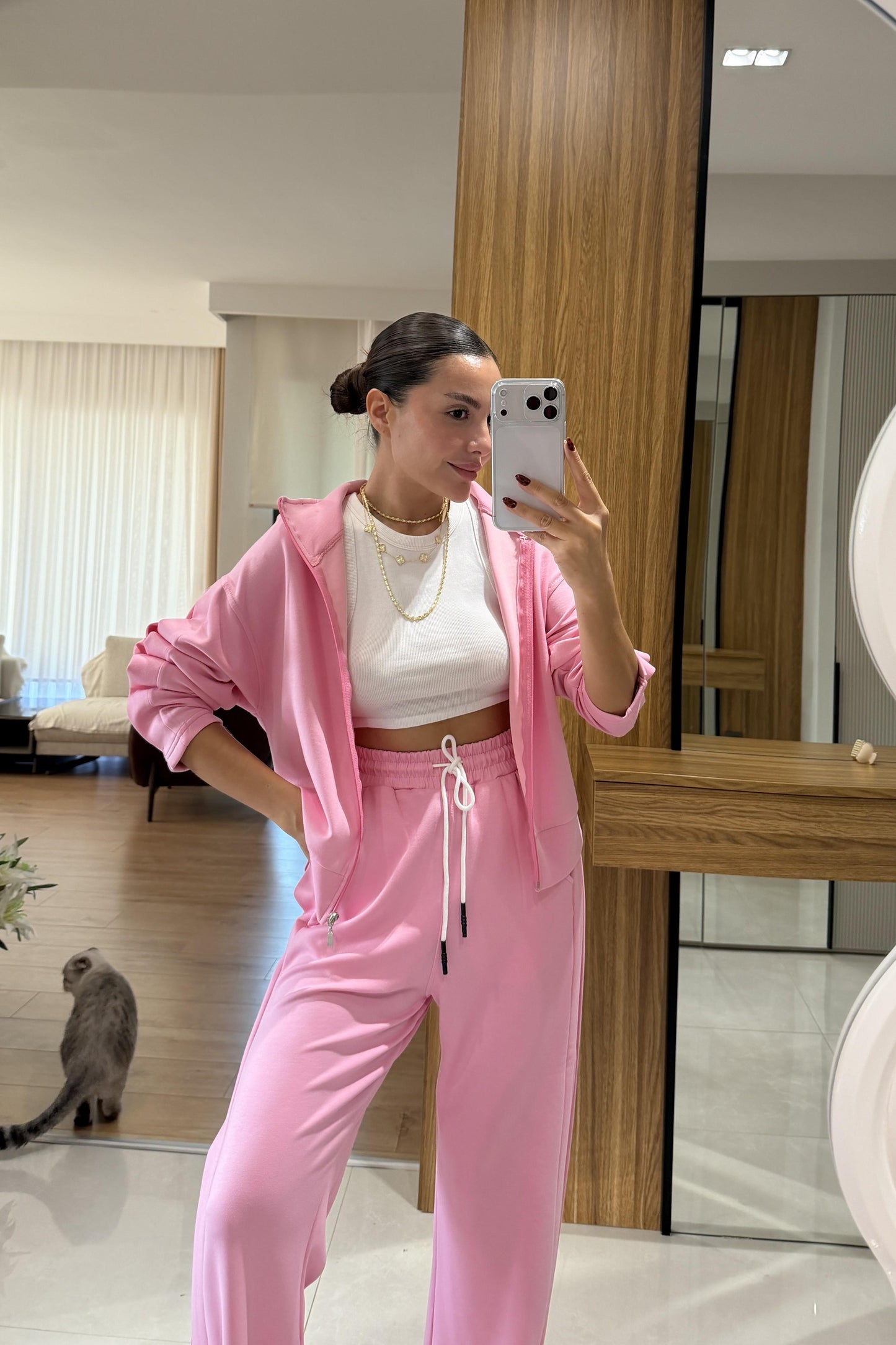 Yamore Pembe Kenar Detaylı Modal Takım