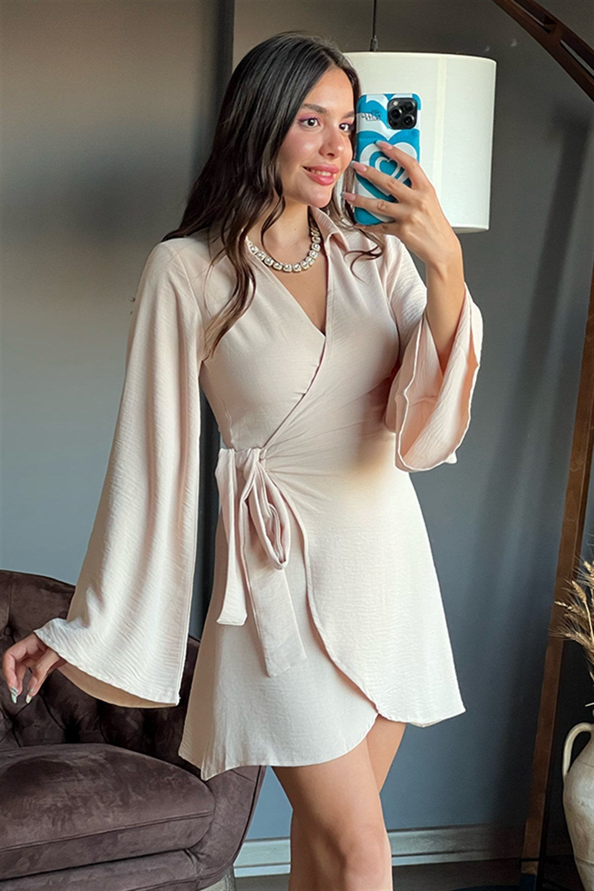 Yarasa kol yandan bağlamalı ekru elbise