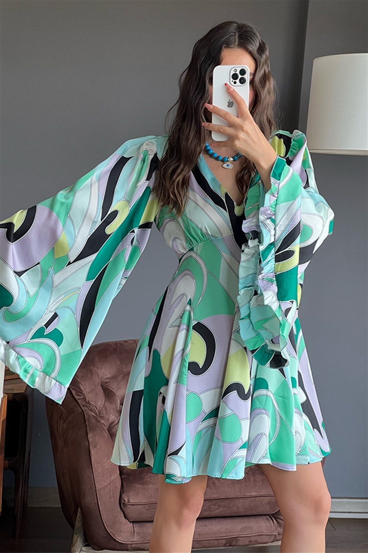 Yarasa kol yeşil saten dokulu elbise