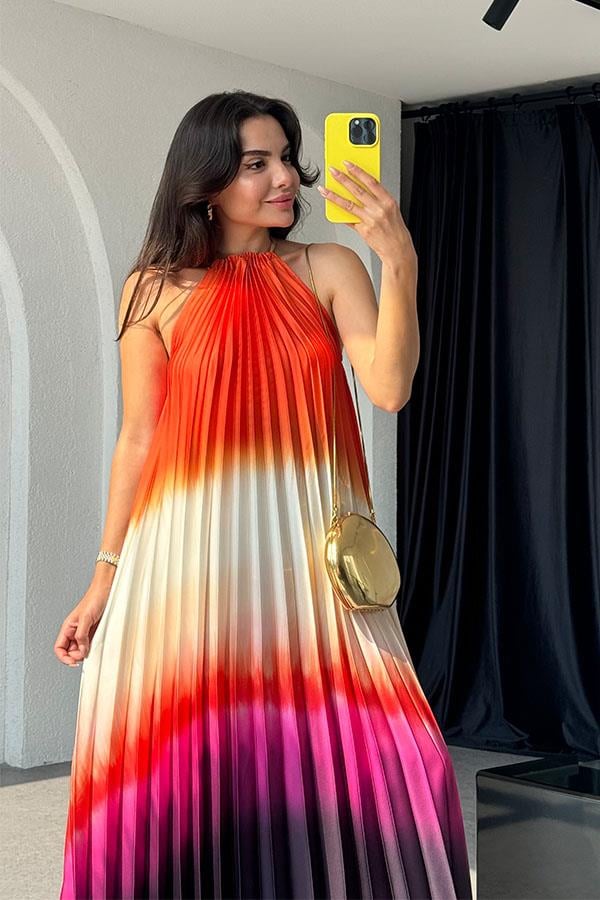 Zemira Halter Yaka Piliseli Renkli Elbise