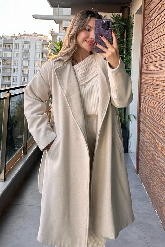 Zoe Yakalı Krem Kaban