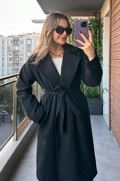 Zoe Yakalı Siyah Kaban